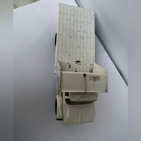 Vintage John Deere White Metal Dump Truck Toy Vehicle Farm Tractor - Picture 8 of 16